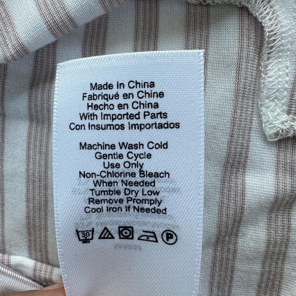 DKNY Pajamas- Super Soft and comfy, size medium - Picture 9 of 9